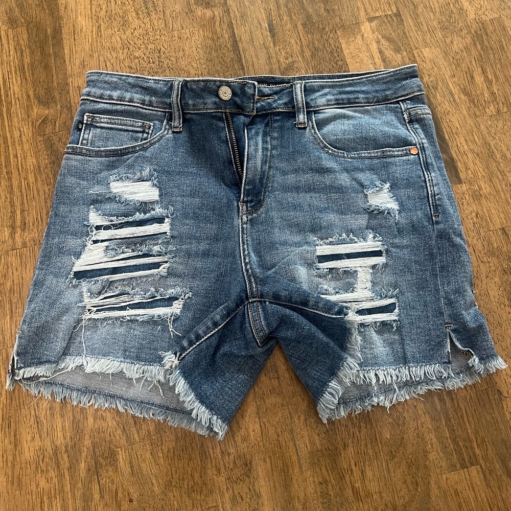 VGUC Judy Blue shorts size L